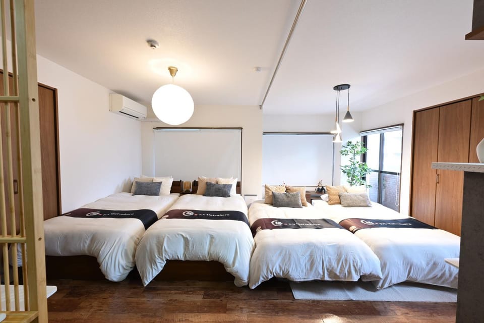 Bed, Bedroom, air conditioner