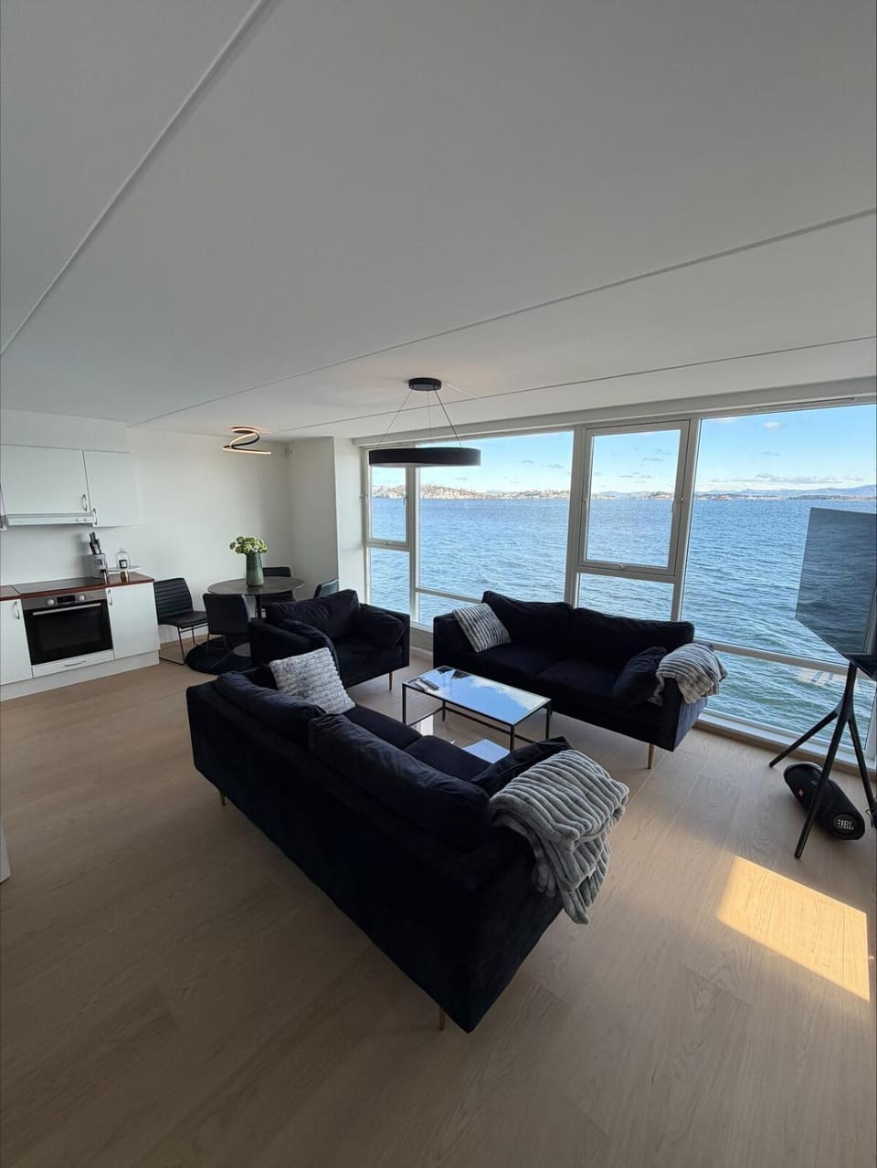 Sea View Apartment Close to City Center, 2BR Apartment in Stavanger