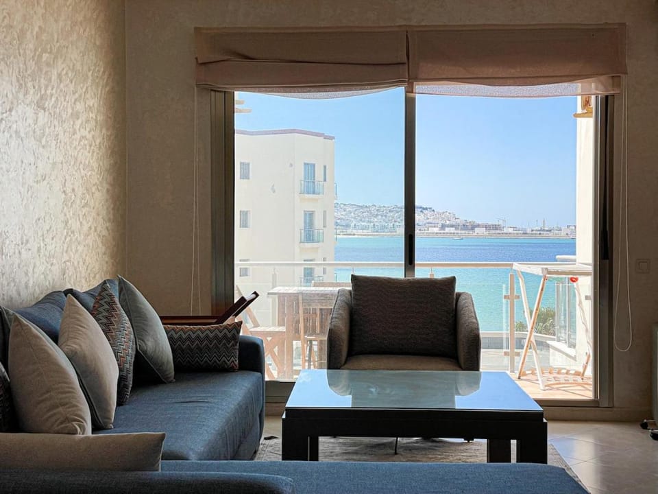 Cozy apartment with sea view B3 Apartment in Tangier
