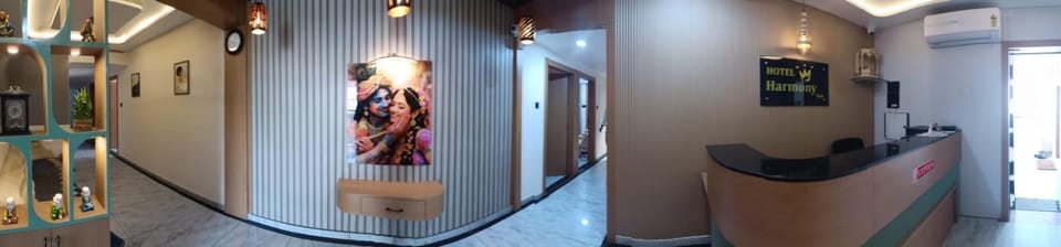 Hotel Harmony Inn Bed and Breakfast in Ahmedabad