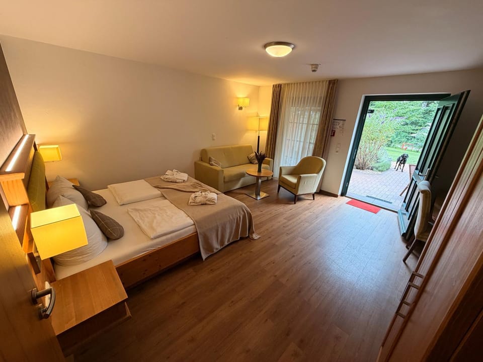 Seehotel Burg Spreewald Hotel in Burg