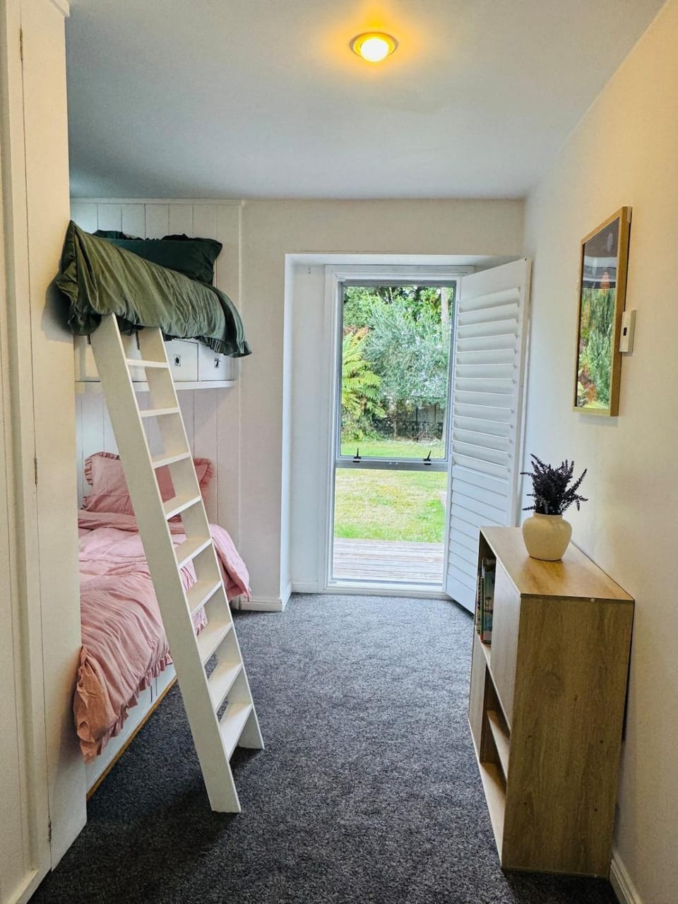 Lakeview Haven Private Thermal Bath and 5min to Lake Villa in Taupo
