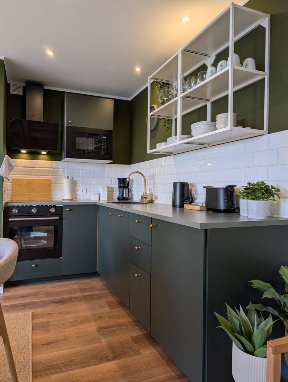 Kitchen or kitchenette