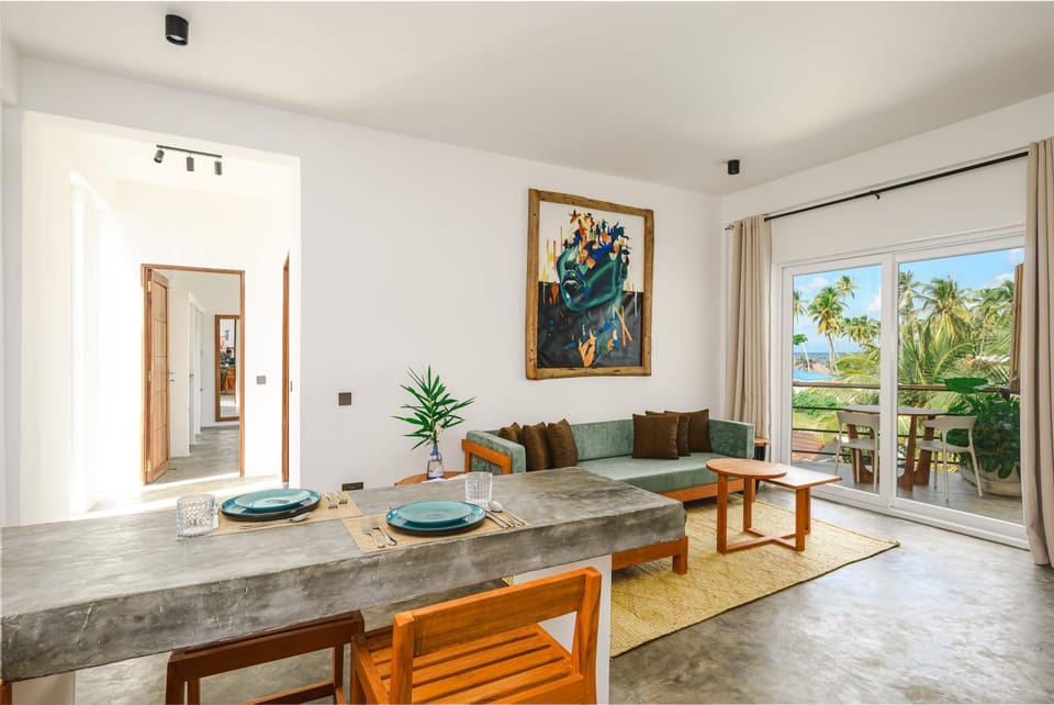 Living room, Dining area