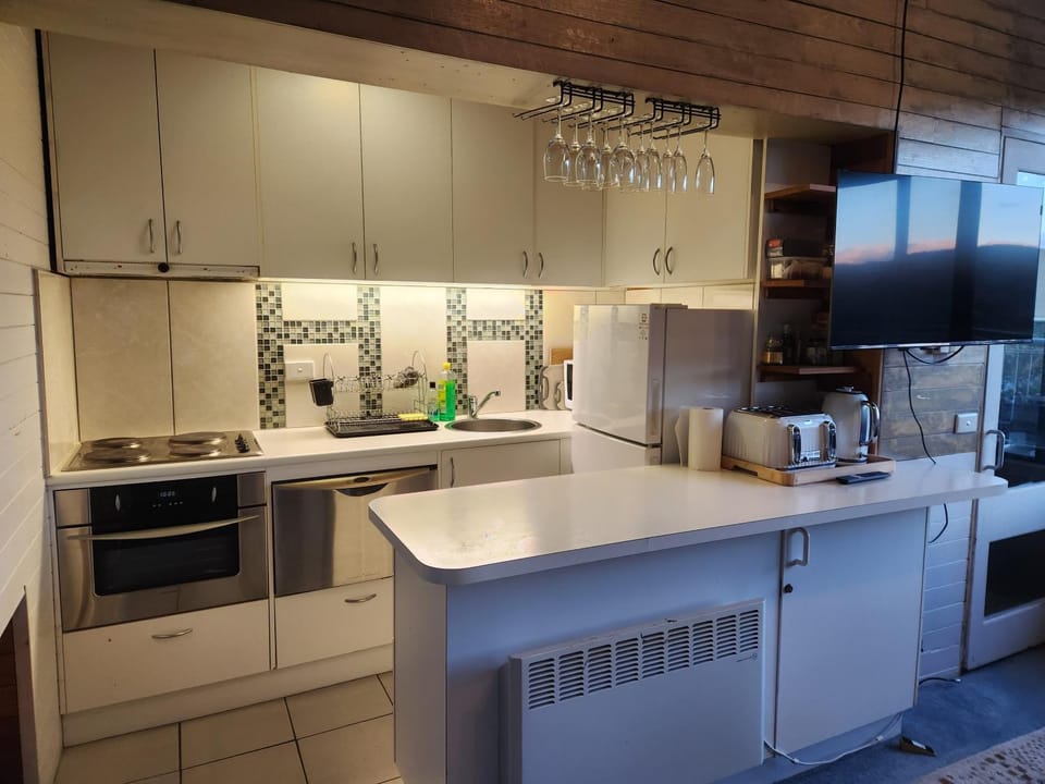 Quiet apartment in Falls Creek Apartment in Falls Creek