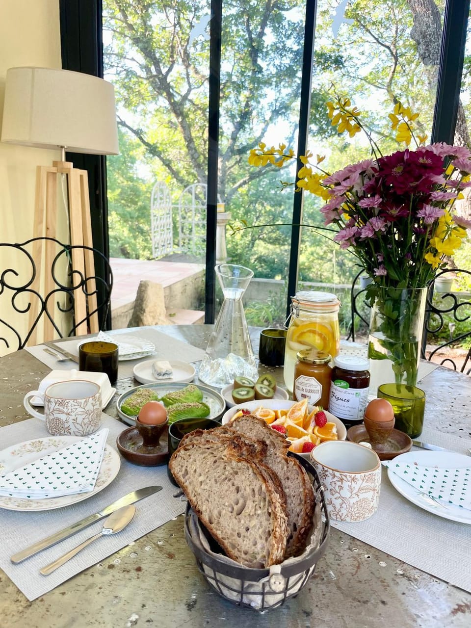 Garden, Dining area, Garden view, Breakfast, Drinks