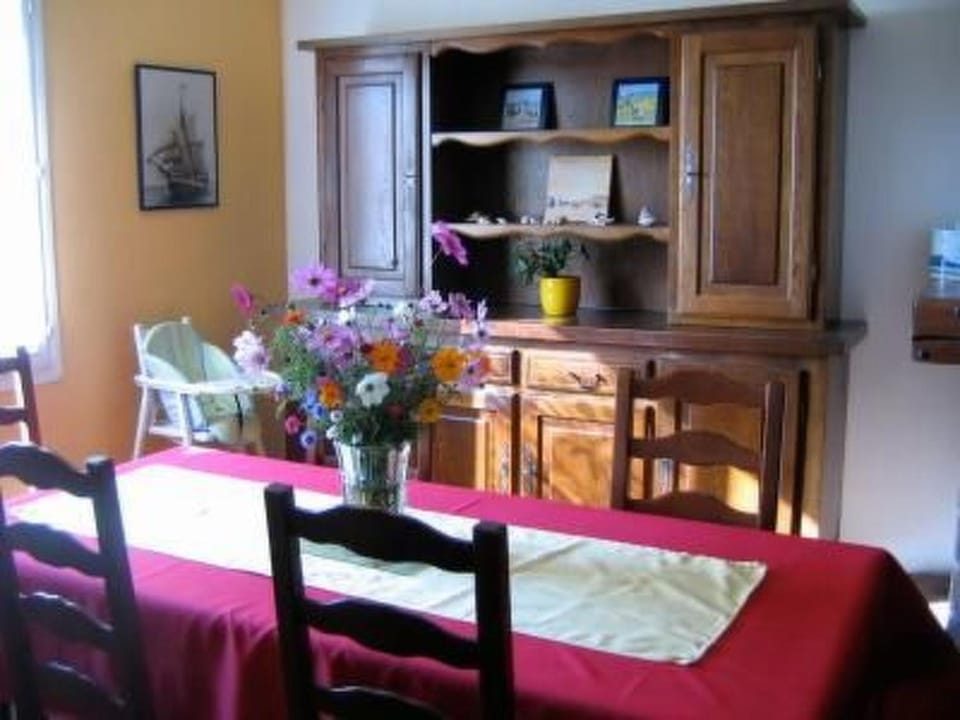Holiday Home Les Hortensias - Die Hortensien by Interhome House in Crozon
