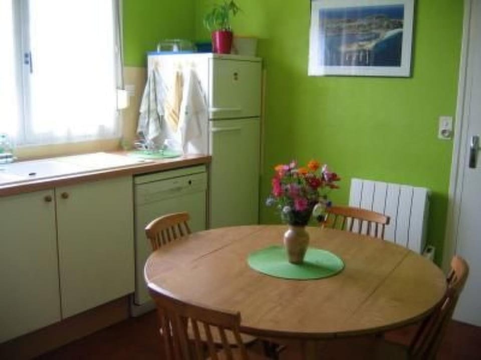 Holiday Home Les Hortensias - Die Hortensien by Interhome House in Crozon