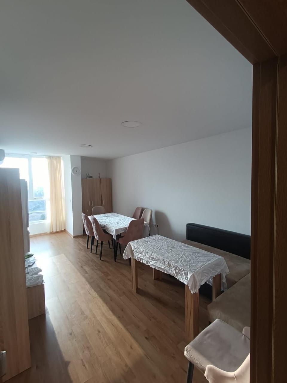 Панорамен апартамент за нощувки с гледка към парк и планини Apartment in Pazardzhik