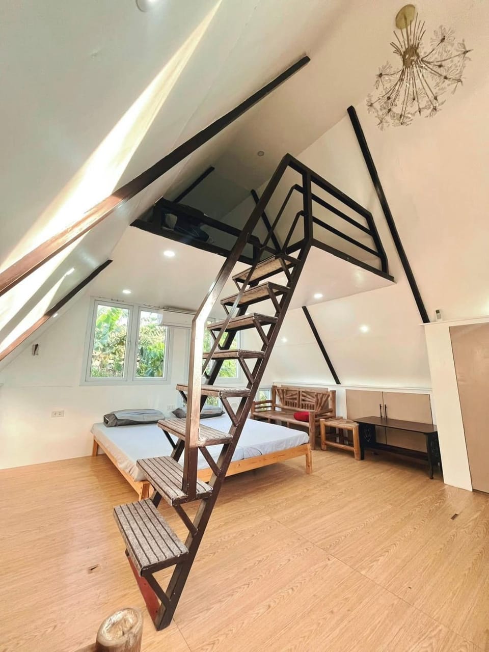 Living room, Bedroom