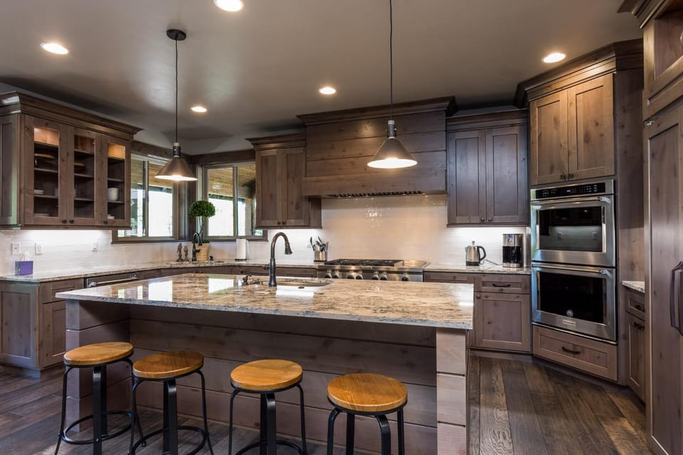 56499 Sunstone Loop House in Oregon