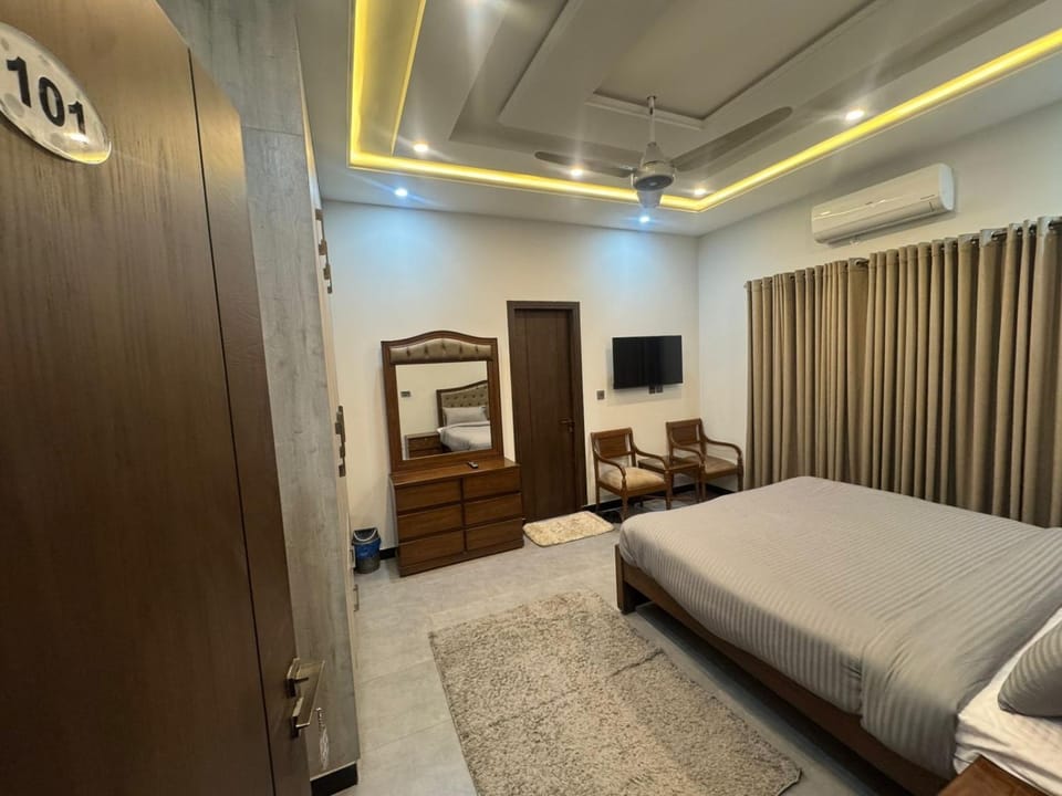 Bridge Residency-2 Near New Islamabad Airport Bed and Breakfast in Islamabad