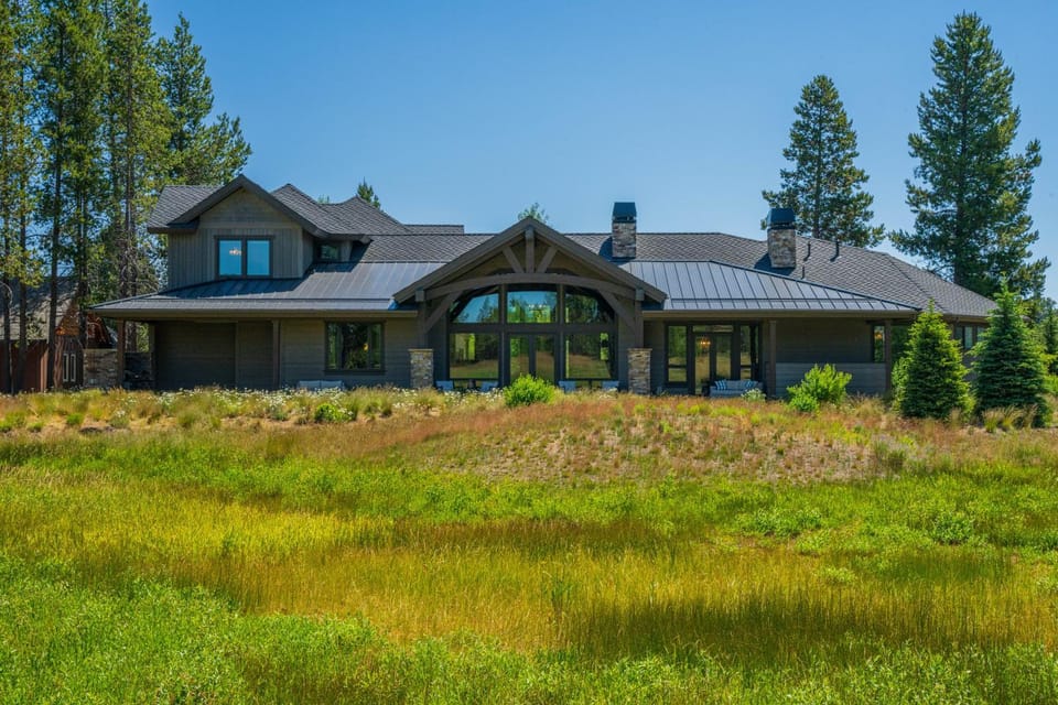56647 Dancing Rock Loop House in Oregon