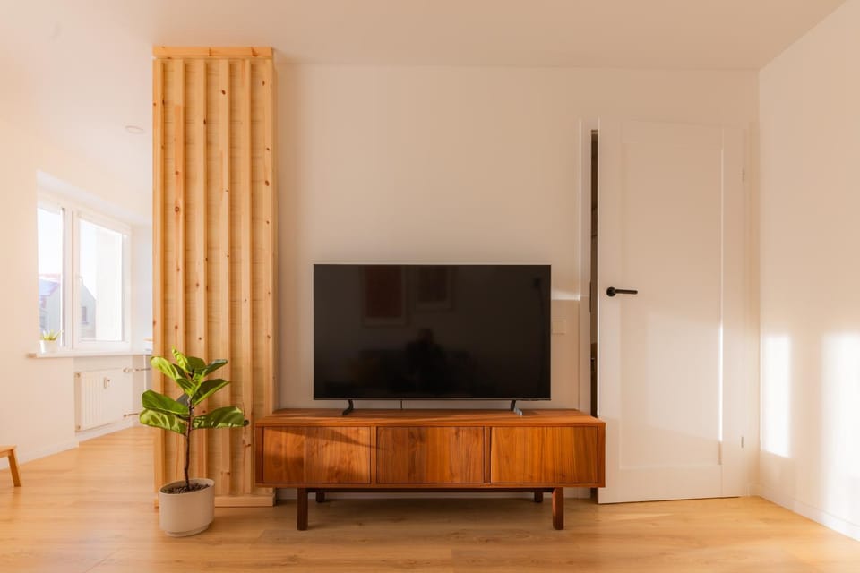 Communal lounge/ TV room, TV and multimedia, Evening entertainment