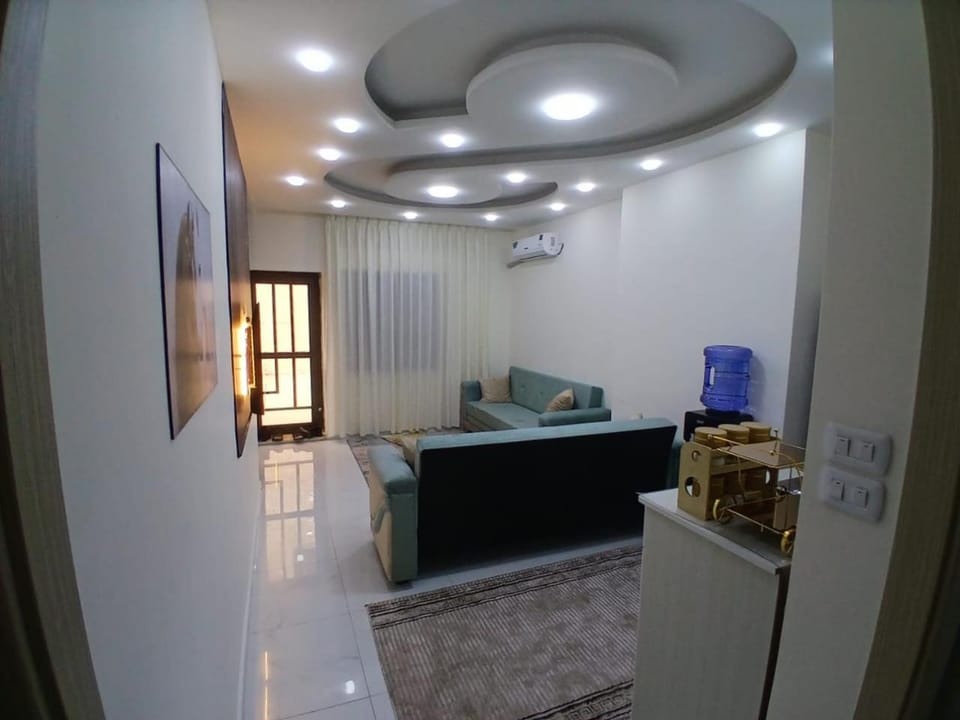 Kitchen or kitchenette, Living room, Seating area