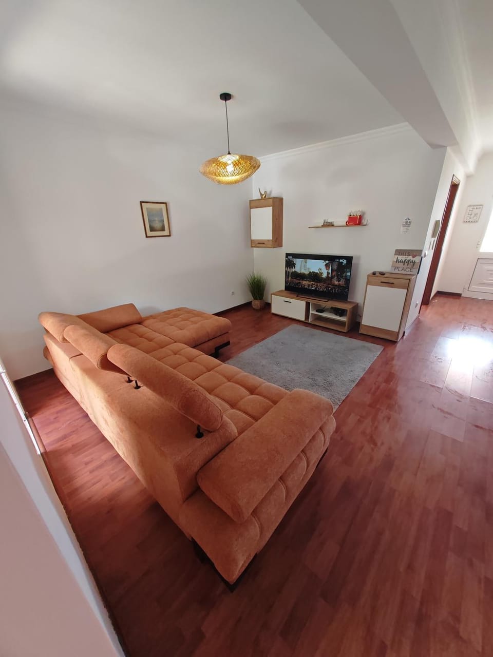 Communal lounge/ TV room, Bed, TV and multimedia, Living room