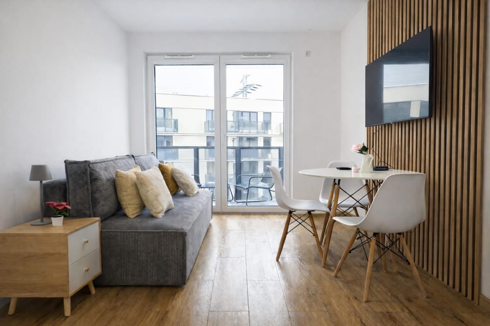 TV and multimedia, Balcony/Terrace, Living room