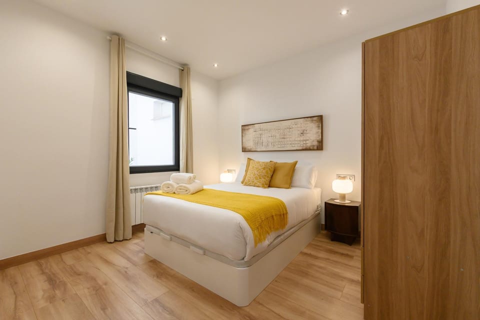 DDS1014 - Piso Moderno de 2 dormitorios en Goya, Barrio Salamanca - Alquiler temporal Apartment in Madrid