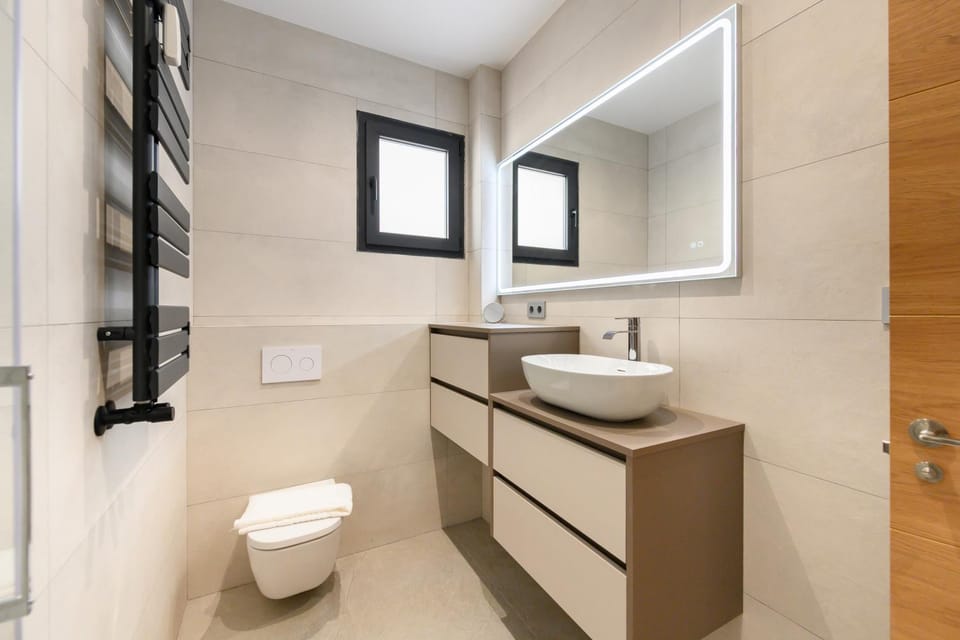 DDS1014 - Piso Moderno de 2 dormitorios en Goya, Barrio Salamanca - Alquiler temporal Apartment in Madrid