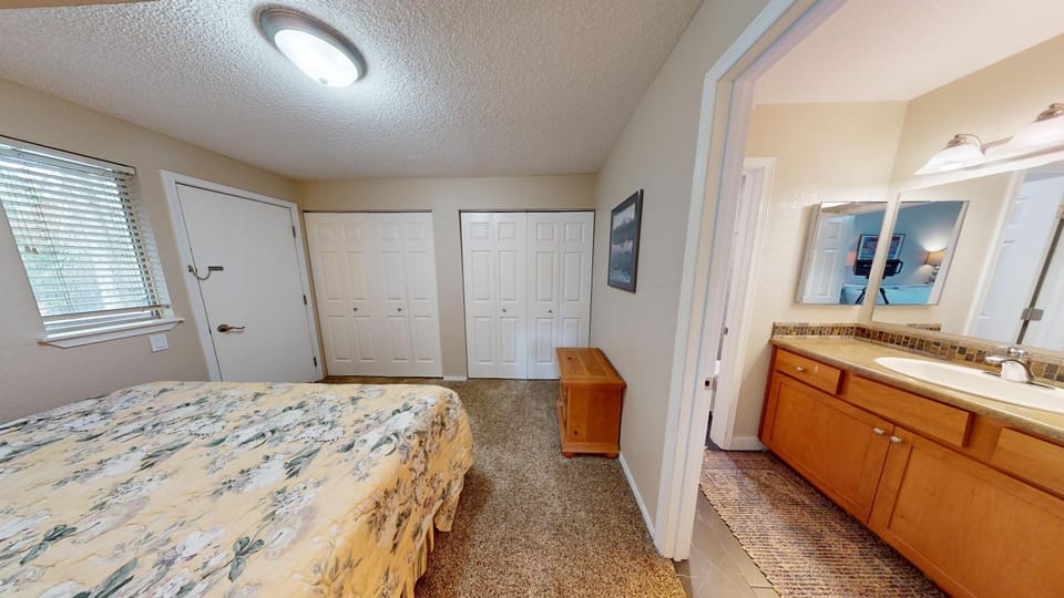 38 Tennis Village Apartment in Sunriver