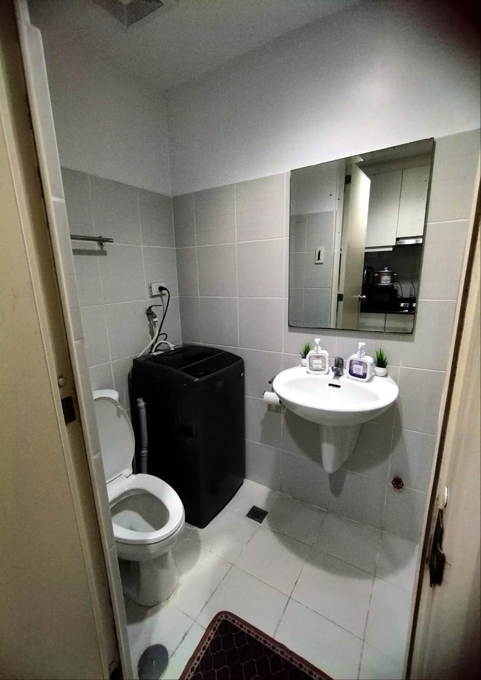 Toilet, Bathroom