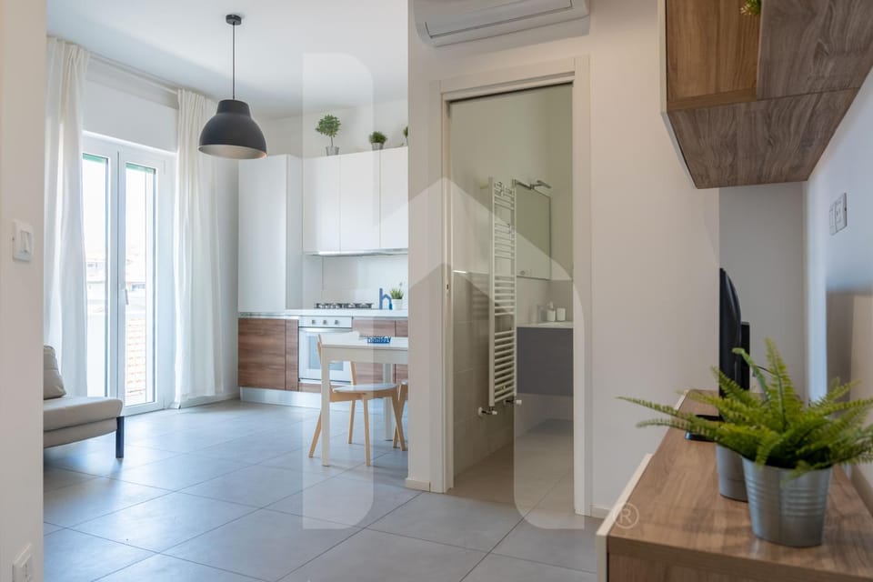 Bathroom, Kitchen or kitchenette