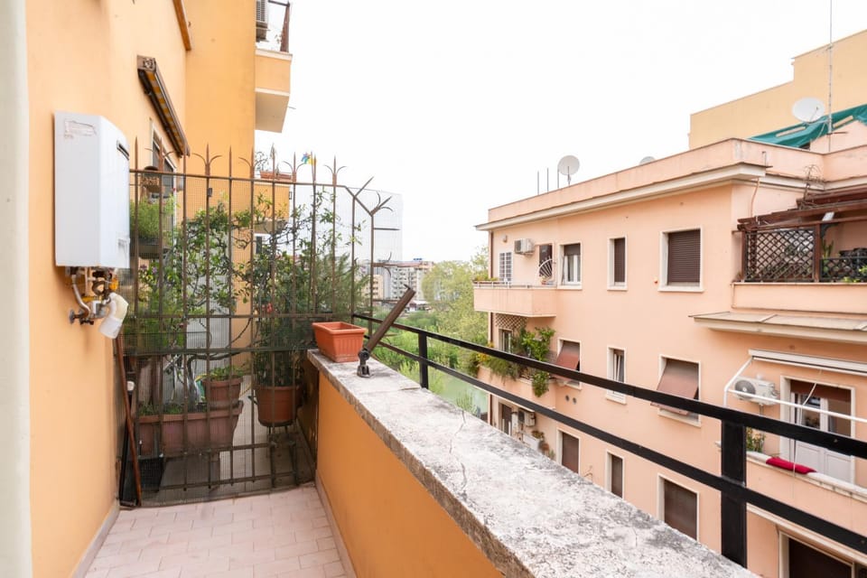View (from property/room), Balcony/Terrace
