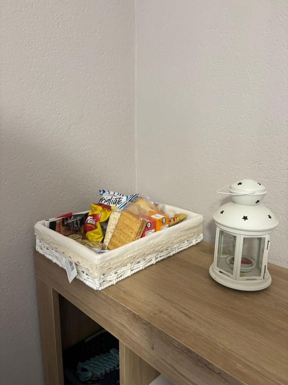 Food and drinks