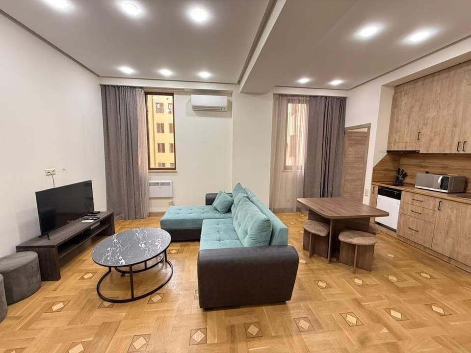 Republic Square Apartments For Families Apartment in Yerevan