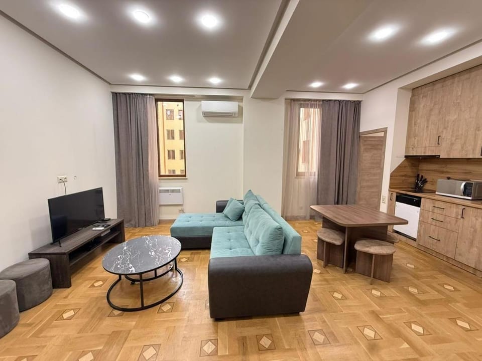 Republic Square Apartments For Families Apartment in Yerevan