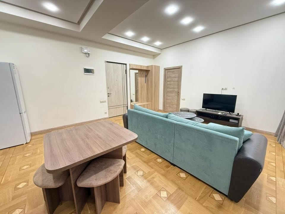 Republic Square Apartments For Families Apartment in Yerevan