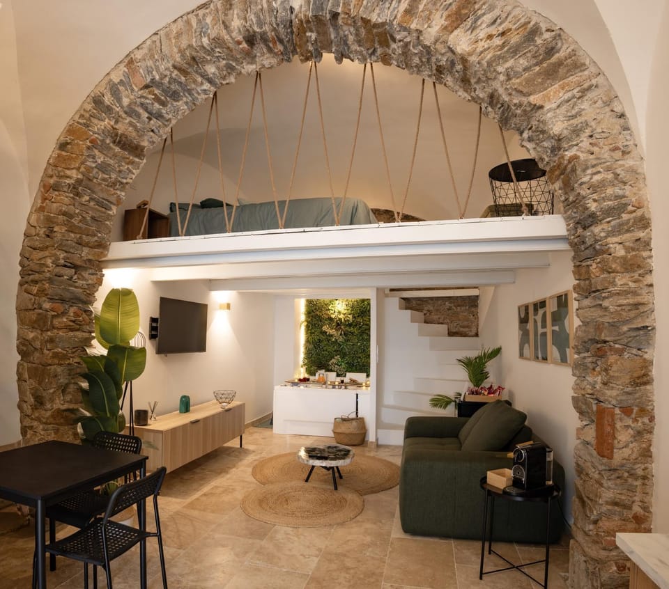 SUITE QU4TRE, Jacuzzi, Citadelle Bastia Apartment in Bastia
