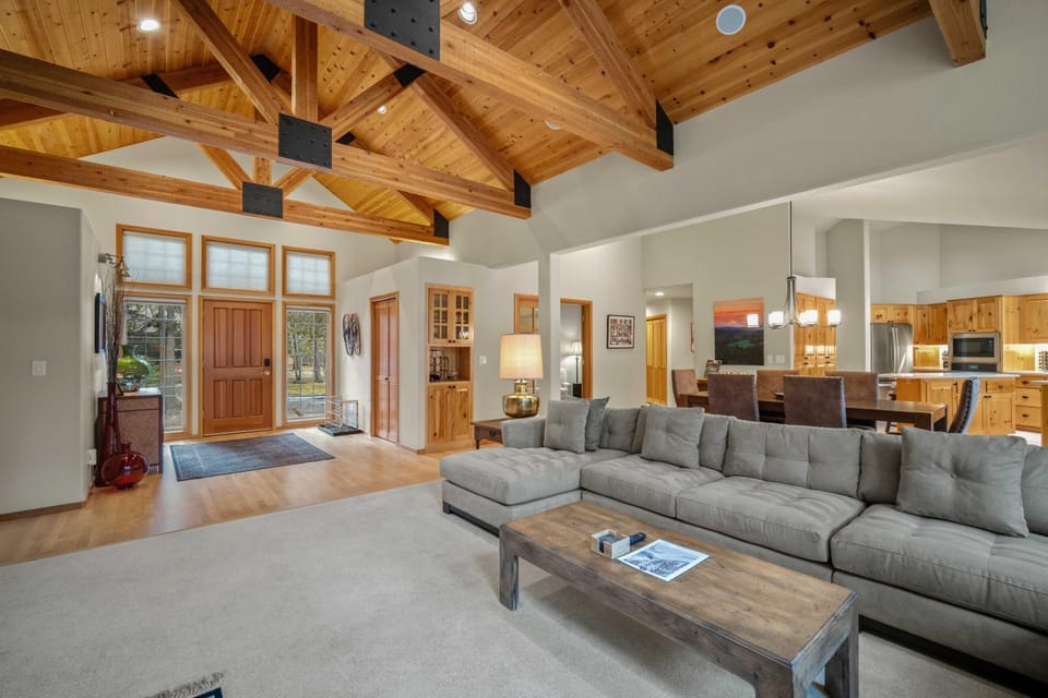 13 Cypress Lane House in Sunriver
