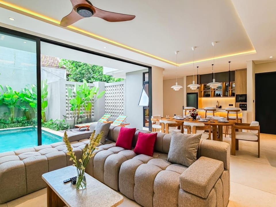 Living room, Seating area