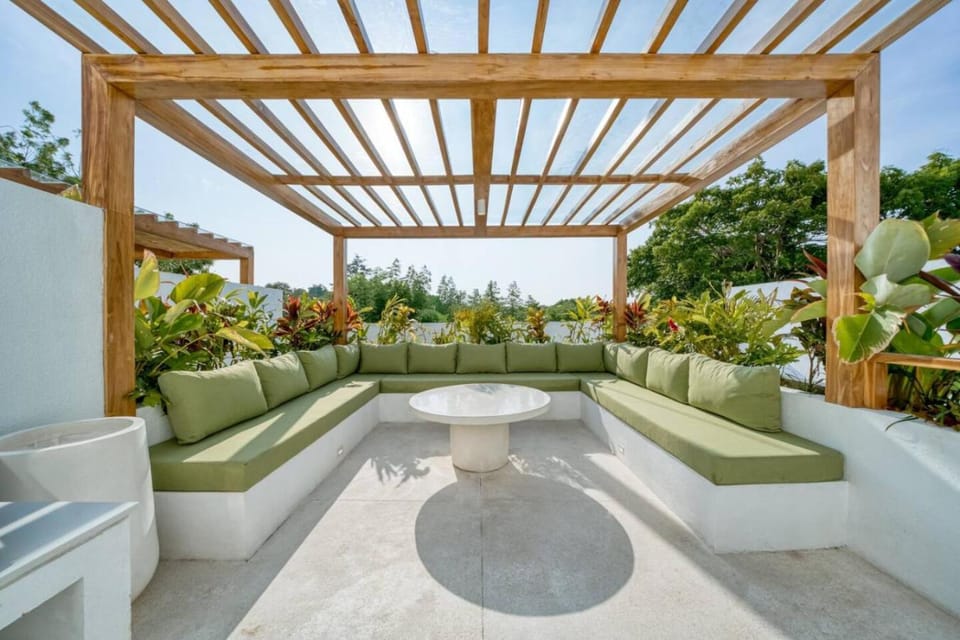 Day, Balcony/Terrace, Seating area