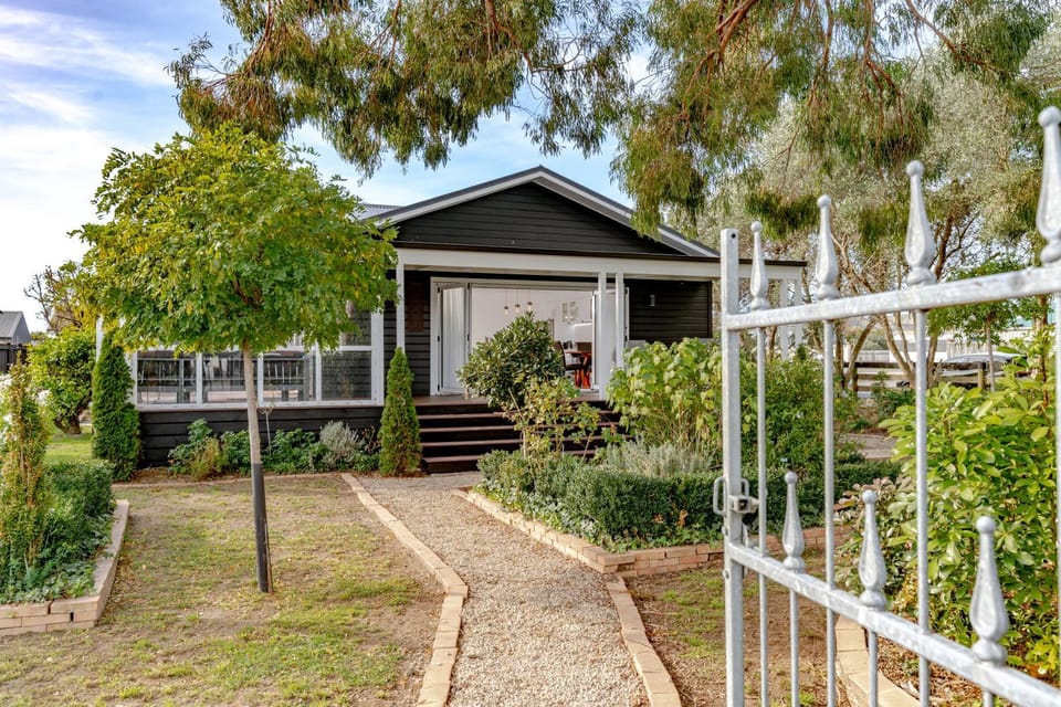 Property building, Garden
