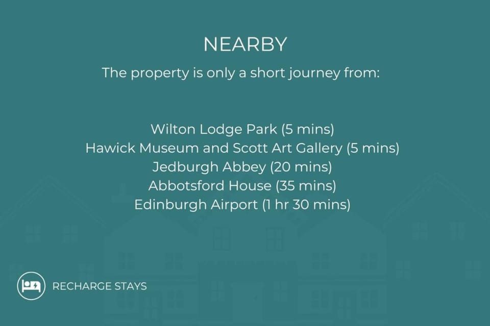 Free Parking- Sleeps 4 - 2 Bedrooms - Central Apartment in Hawick