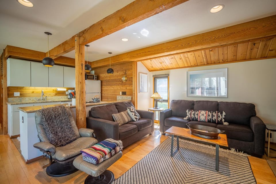 15 Ranch Cabin Cabin in Sunriver