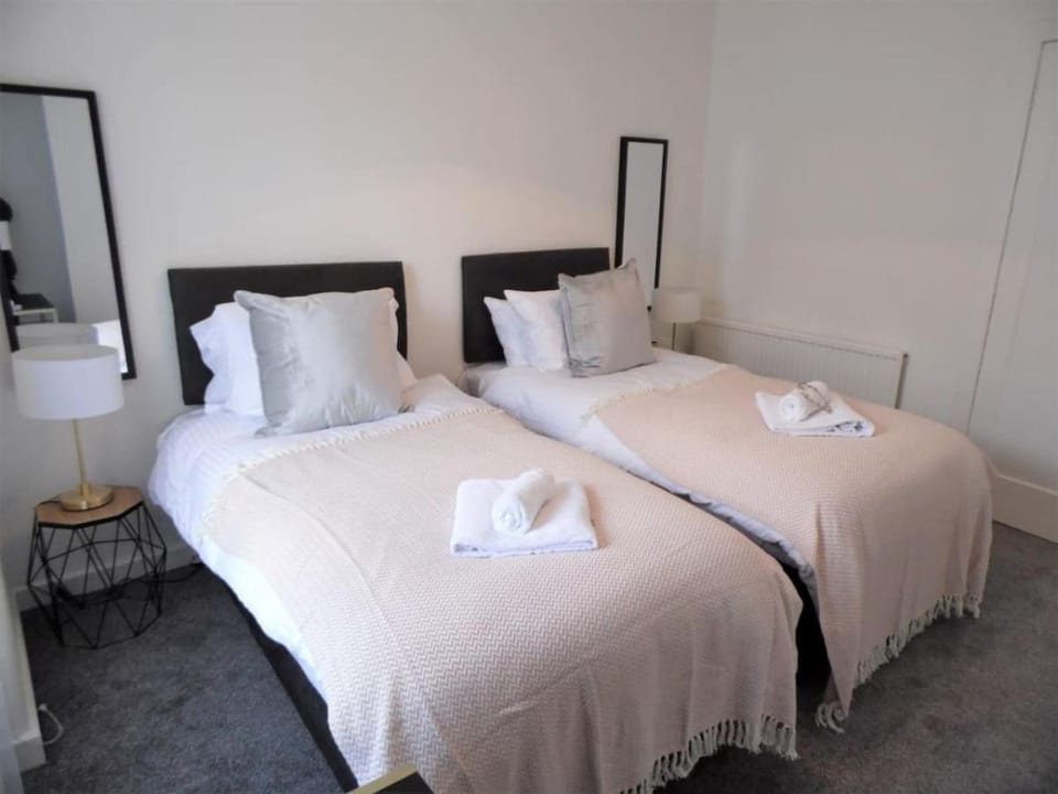 Trident Apartment Apartment in Paisley