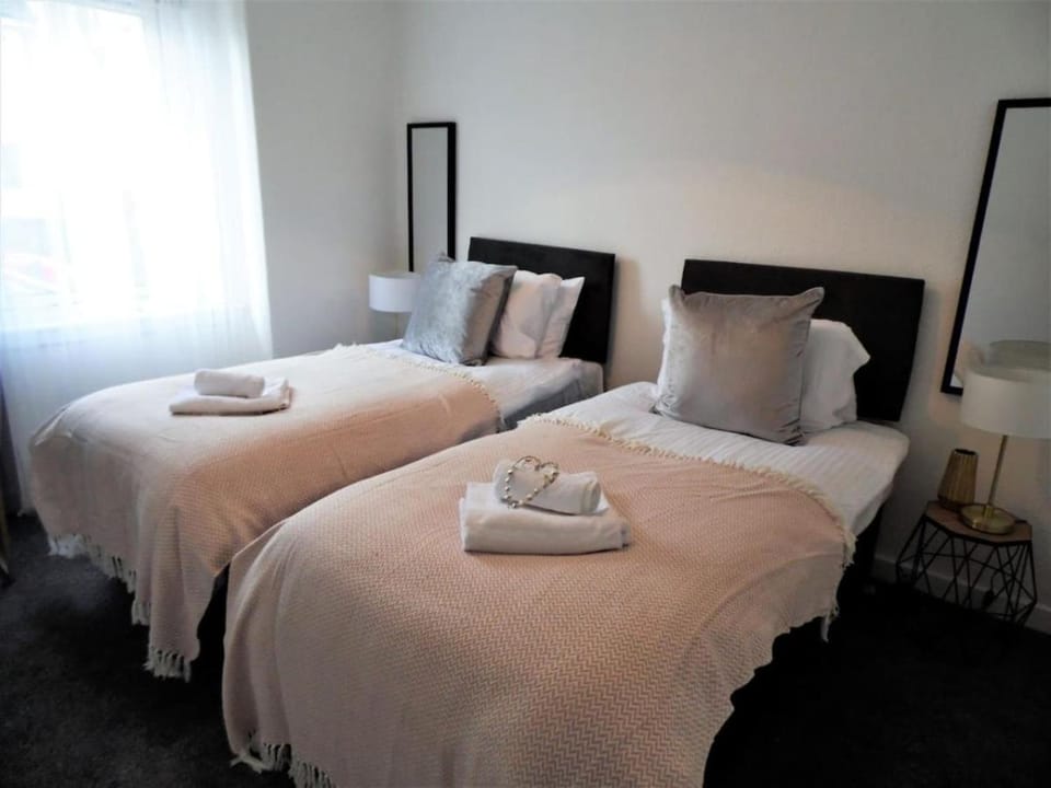 Trident Apartment Apartment in Paisley