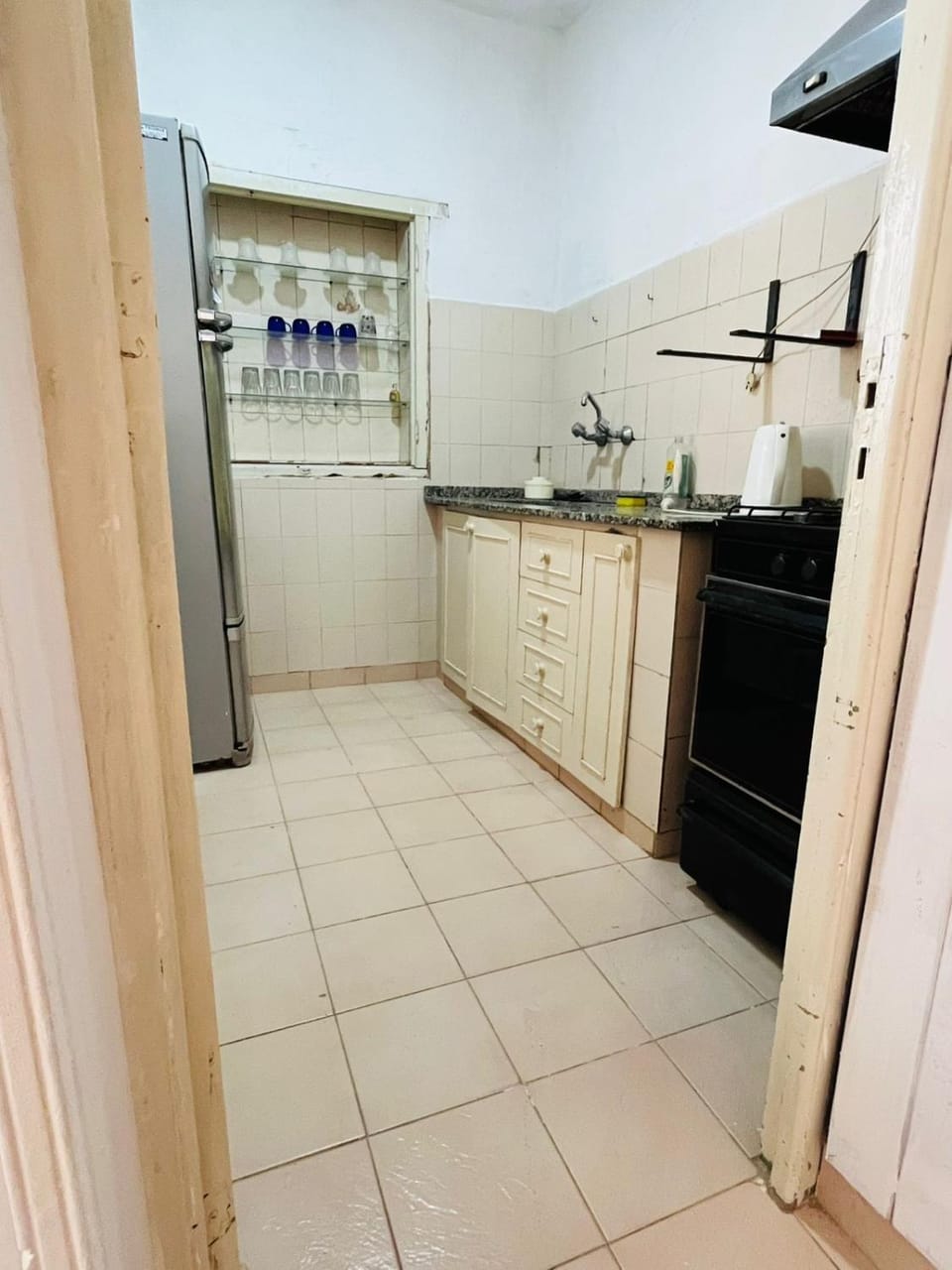 Property building, Kitchen or kitchenette, oven