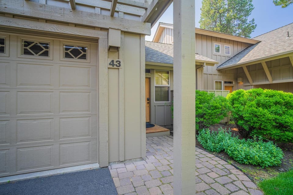 43 Fremont Crossing House in Sunriver