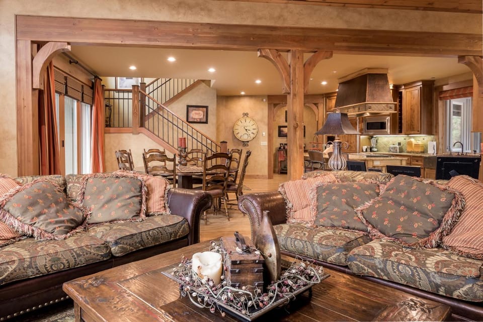 6 Yellow Rail House in Sunriver
