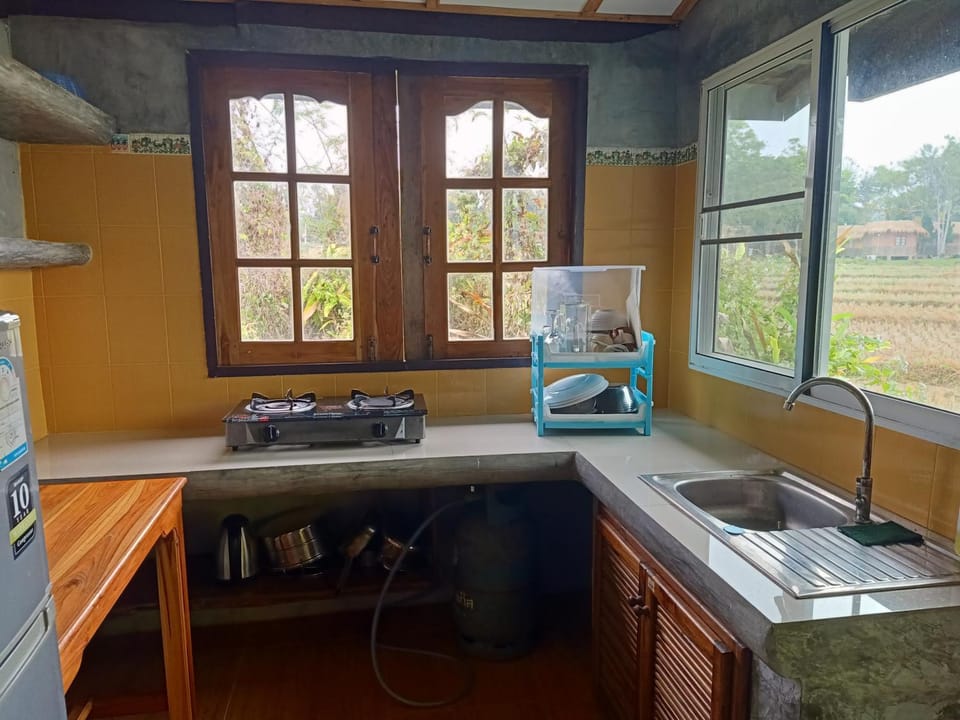 Kitchen or kitchenette, stove