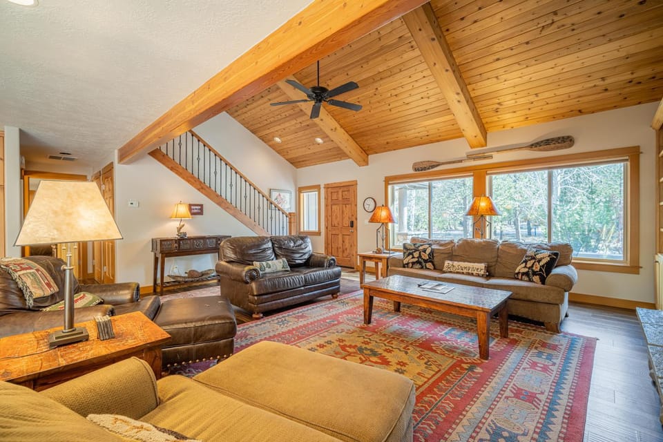 14 Quelah Lane House in Sunriver