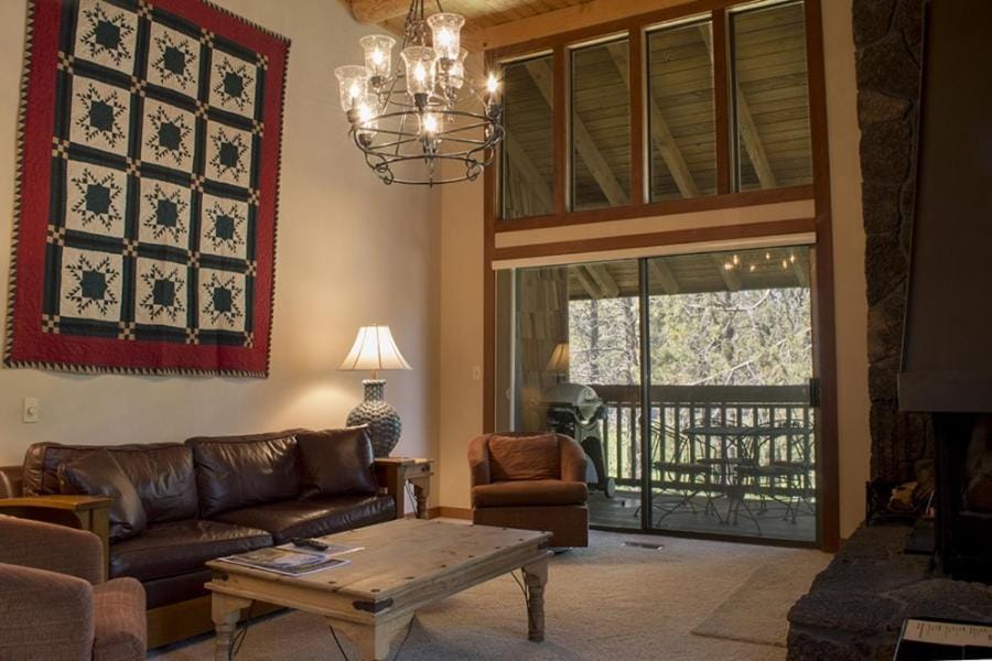 14 Wildflower Apartment in Sunriver