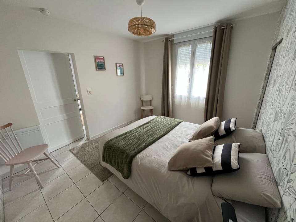 Appartement au pied de l étang Apartment in Pays de la Loire