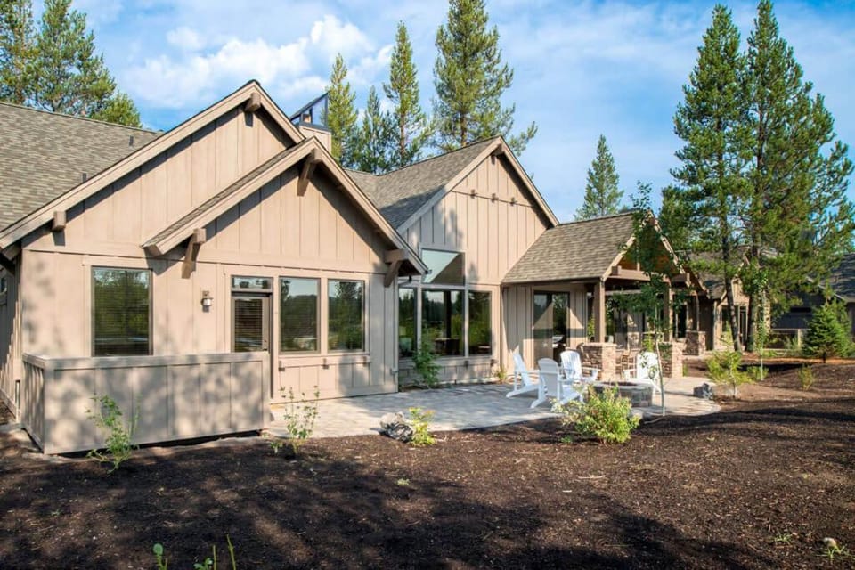 16 Caldera Cabin Cabin in Oregon
