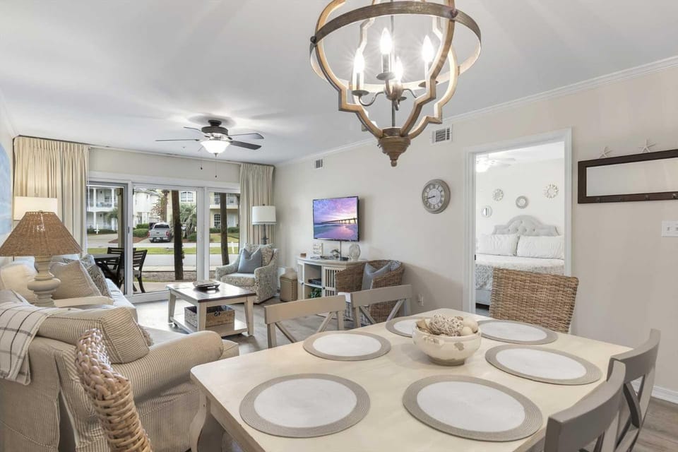 Maravilla 3103 Miles Away House in Miramar Beach
