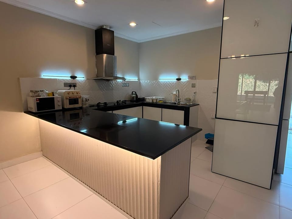 Landed IOI City Mall Country Heights Putrajaya Homestay House in Negeri Sembilan, Malaysia